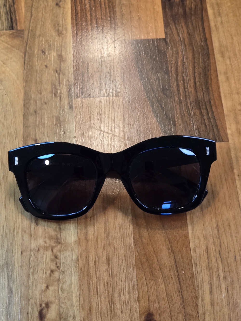 Joe's Jeans Square Sunglasses - Model JJ6011